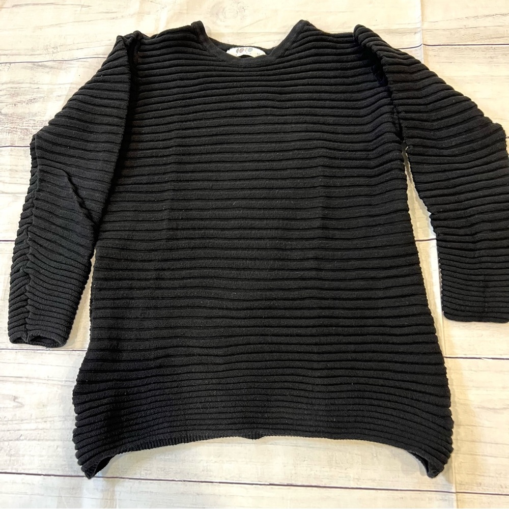 Coco Blanc Black Ribbed Sweater